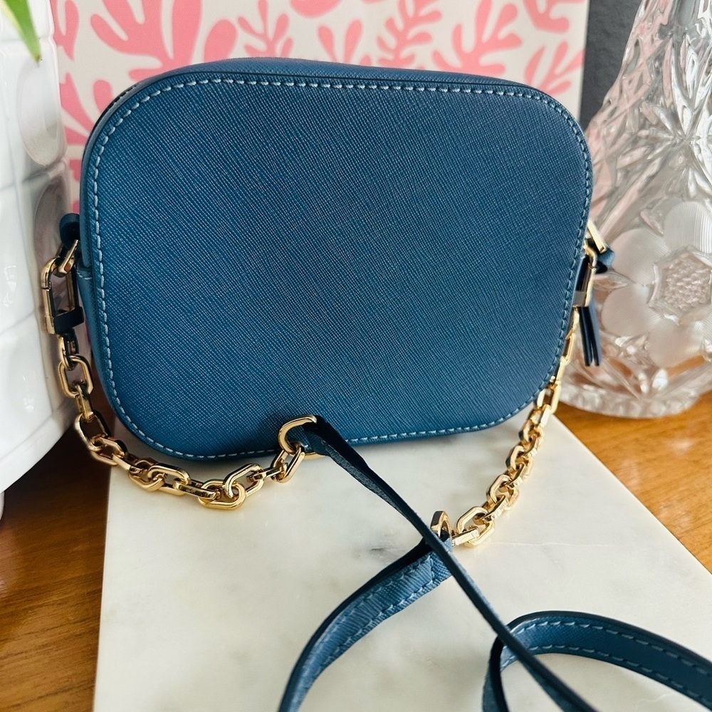 NWOT Tory Burch Saffiano Denim Blue Leather Gold Chain Crossbody Bag - Picture 8 of 11